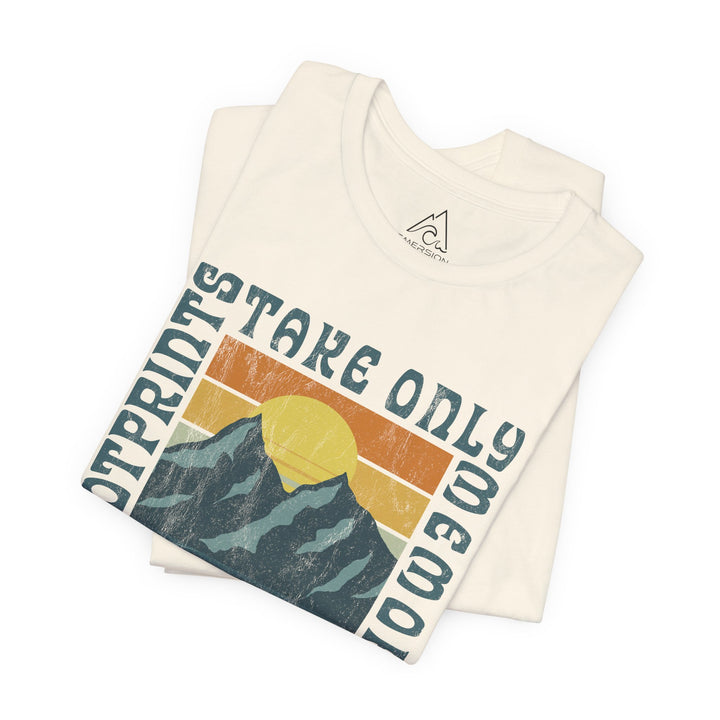 W's Leave Only Footprints Tee (unisex fit)